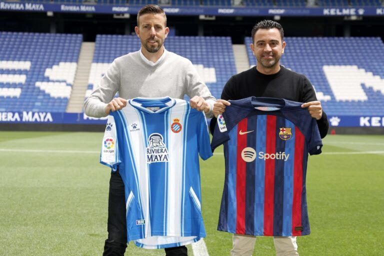 19 LUIS GARCIA Y XAVI