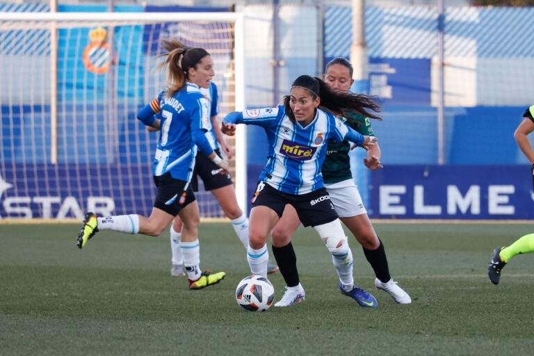 Nayadet López jugó 90 minutos en el Espanyol Femenino - Cacereño de la temporada pasada