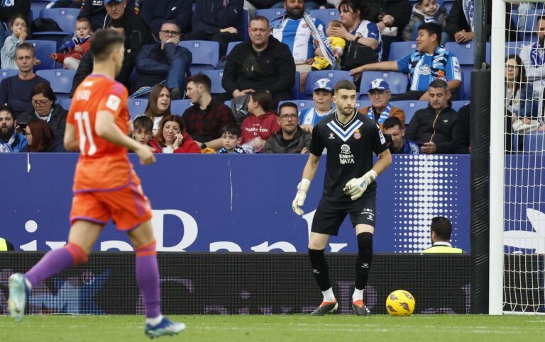 Joan Garcia dejó grandes intervenciones en el Espanyol - Albacete