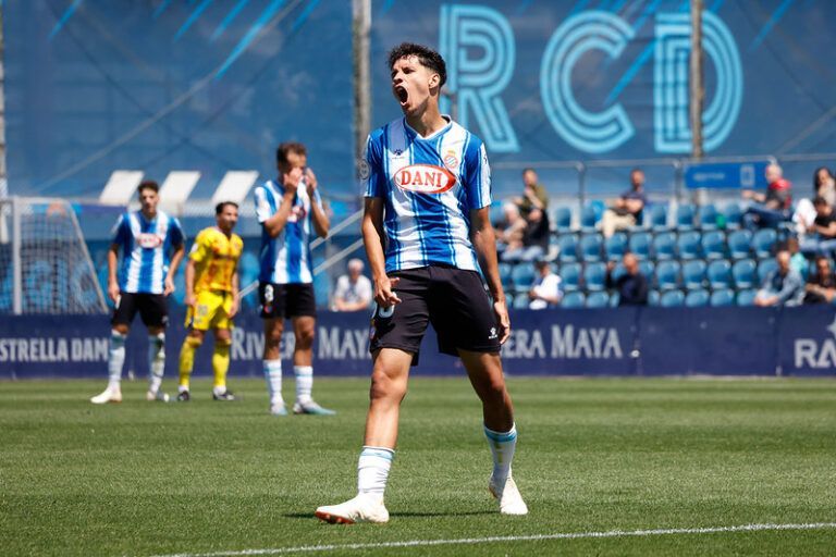 FOTO CRONICA ESPANYOL B