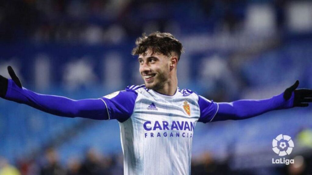 Los jugadores ofensivos aprovechan sus cesiones 2 Javi Puado, eun partido en La Romareda con el Real Zaragoza