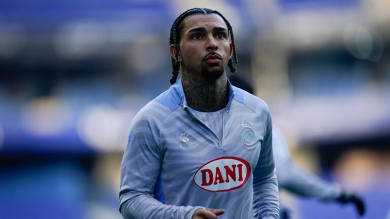 Tyrhys Dolan, en el último entrenamiento del Espanyol antes de medirse al Girona FC