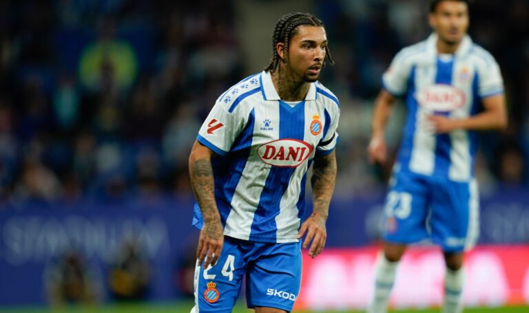 Tyrhys Dolan, titular en el Espanyol - Sevilla FC