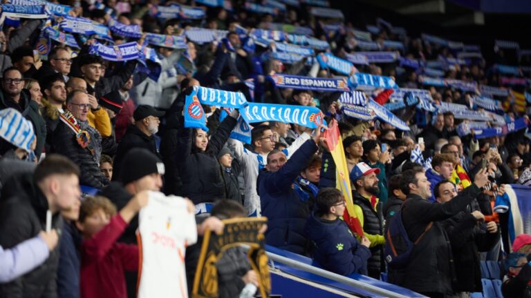 La afición del Espanyol quiere llenar el RCDE Stadium