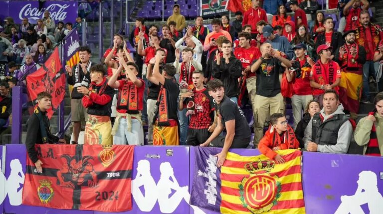 La afición del RCD Mallorca acompañará a su equipo en el RCDE Stadium