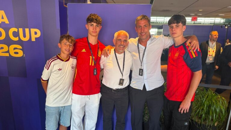 El Espanyol tuvo representación en la final del Mundial Alan Pace representa al Espanyol en el Mundial