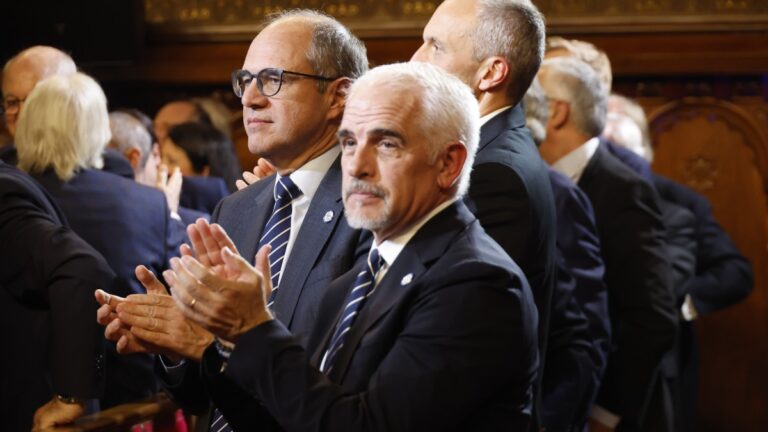 La Junta General de Accionistas del Espanyol marcará una nueva era Alan Pace presenció en directo la gala del 125 aniversario del Espanyol