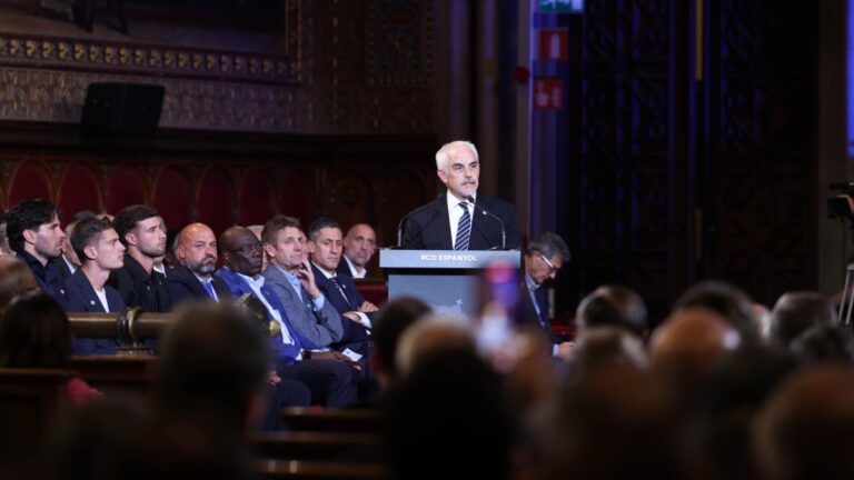 Alan Pace, en la Universitat de Barcelona por el 125 aniversario del Espanyol