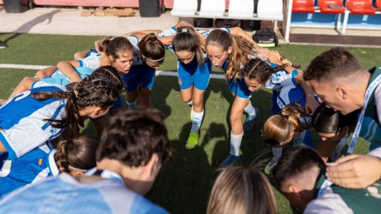 El Espanyol Femenino cae en cuartos de final tras brillar en la Liga Futura Moeve La unión del Espanyol Femenino previa a un partido de fase de grupos