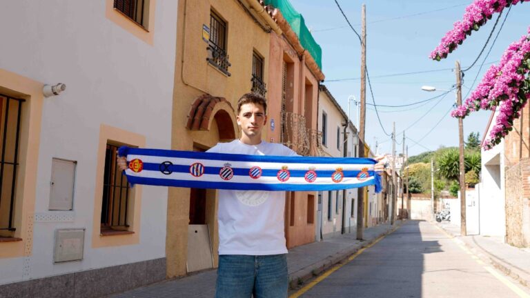 Álex Calatrava anuncia su fichaje por el Espanyol