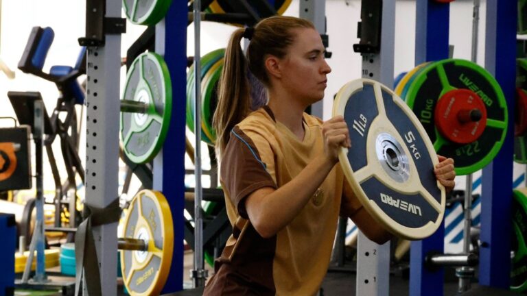 Anna Torrodà, en el gimnasio de la CE Dani Jarque