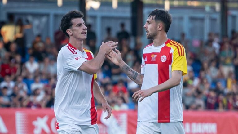 Antoniu Roca marca un gol con la Selección catalana