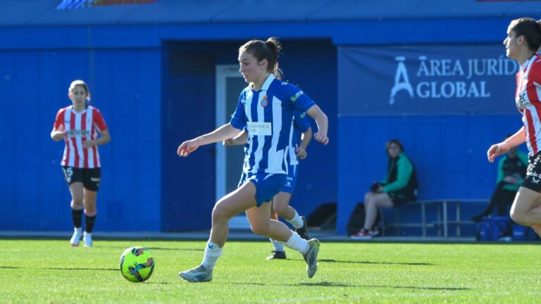 Arola Aparicio marcó su segundo gol con el Espanyol Femenino en el primer partido del año