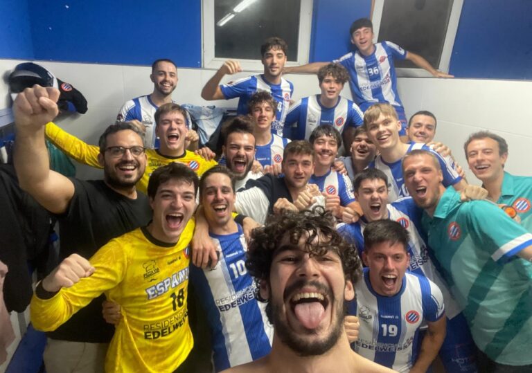 El equipo de balonmano de SD Espanyol va como un tiro