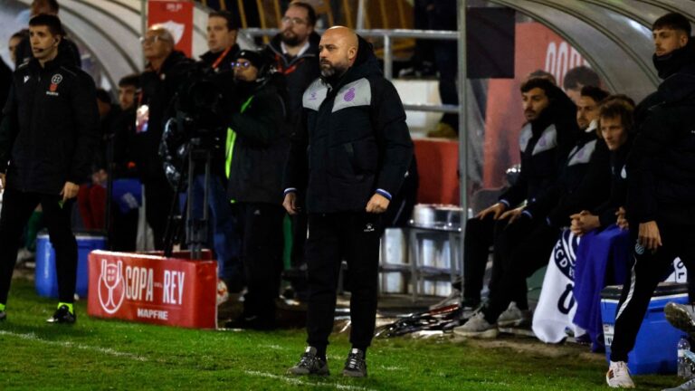 Manolo González consideró que los goles de la UD Barbastro son "evitables"