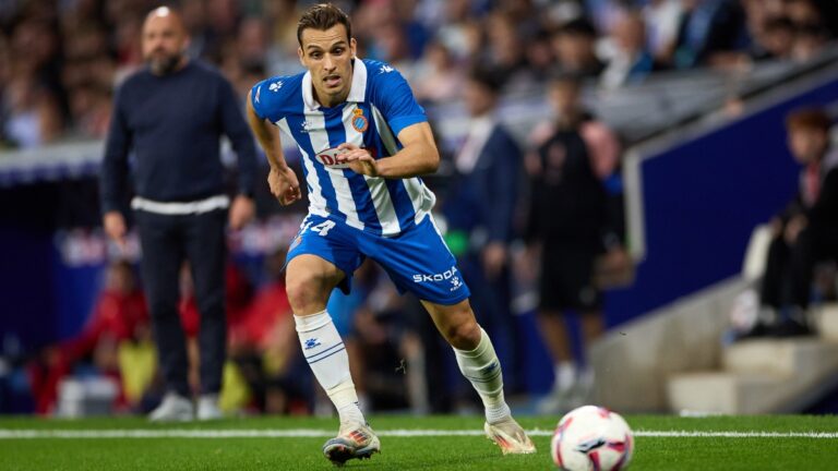 brian olivan titular espanyol sevilla fc laliga