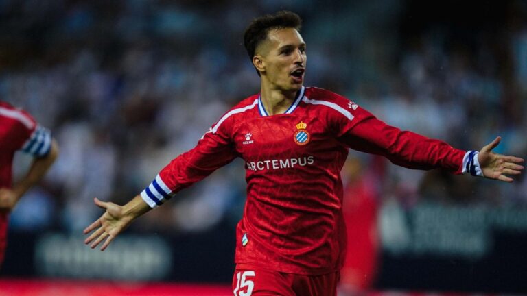 Bryan Zaragoza: «Aquí nunca me han querido, no tengo por qué no celebrar el gol» Bryan Zaragoza adelanta al Espanyol en La Rosaleda