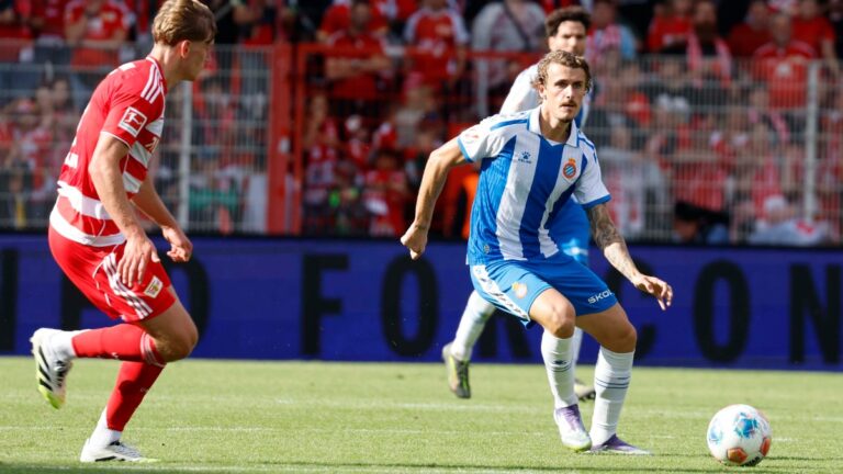 Carlos Romero participó desde el banquillo en el Union Berlin - Espanyol