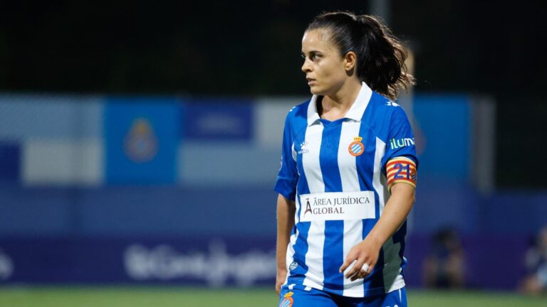 Carol Marín disputó el partido completo en la vuelta del Espanyol Femenino a la Liga F