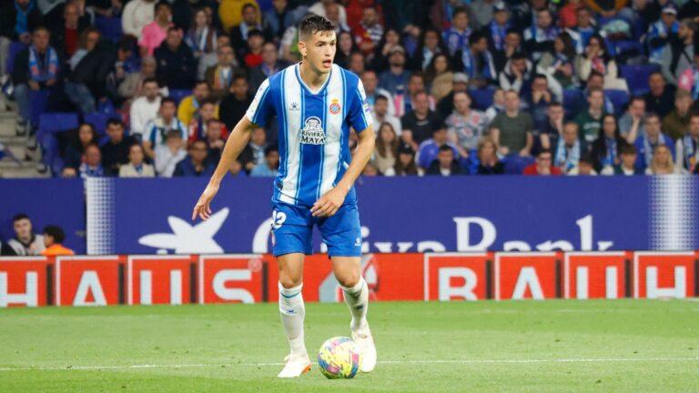 César Montes hará esta tarde su primer entrenamiento del curso con el Espanyol