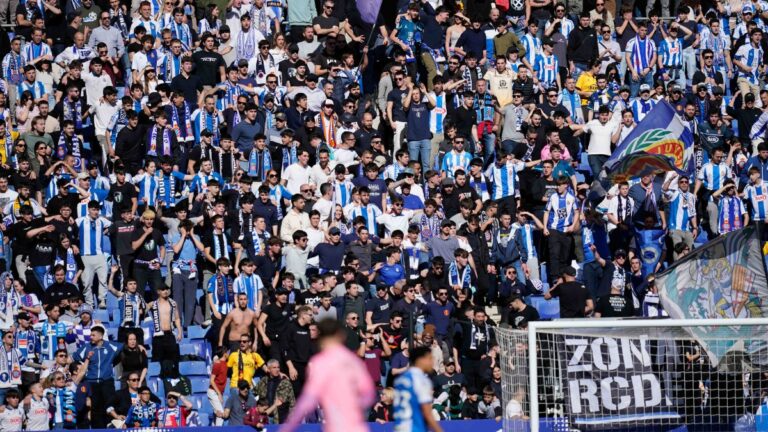 Se confirma el cierre parcial en el RCDE Stadium para el Espanyol – Levante UD La grada de animación del RCDE Stadium, en el Espanyol - Celta de Vigo