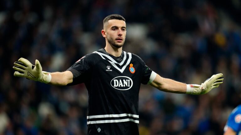 Joan Garcia pide calma en el Espanyol - Real Madrid