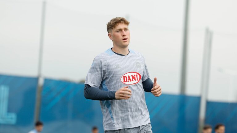 Clemens Riedel prepara el RCD Mallorca - Espanyol en la CE Dani Jarque