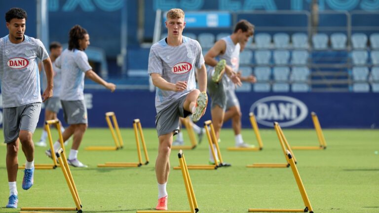 Clemens Riedels prepara un partido de LaLiga con el Espanyol en la CE Dani Jarque
