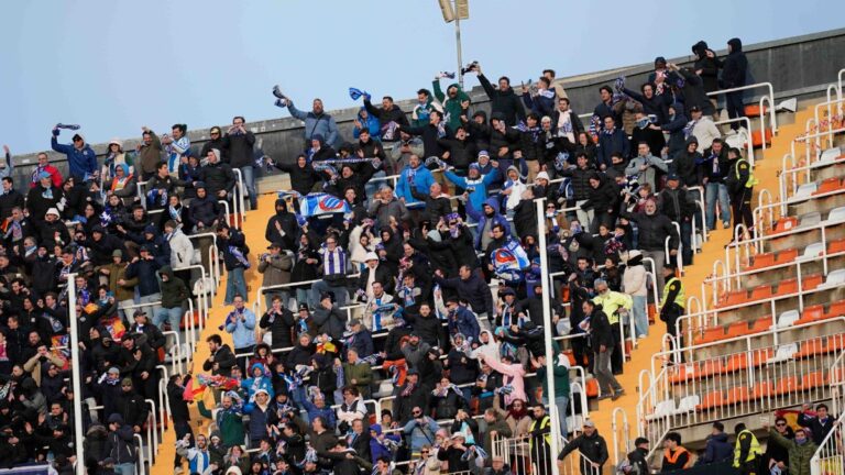La afición del Espanyol no falló en Mestalla