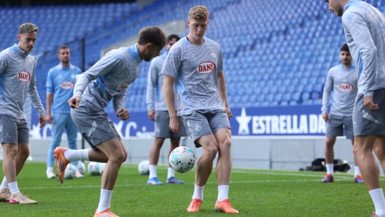 El Espanyol viaja a Mendizorroza sin Luca Koleosho Jofre Carreras y Clemens Riedel entrenan con el Espanyol en el RCDE Stadium