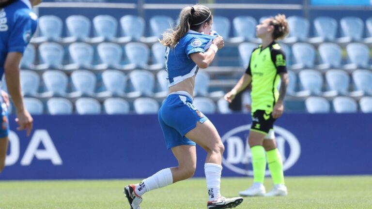 Cristina Baudet volvió a marcar con el Espanyol Femenino ante el Betis Féminas