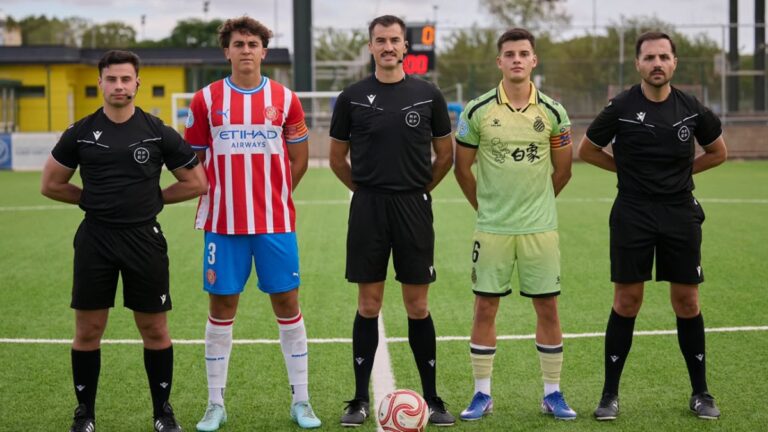 Girona FC B – Espanyol B: El filial manda en Vidreres y vuelve al ‘play-off’ (1-2) Ferran Gómez, en el Municipal de Vidreres
