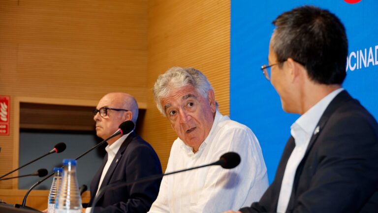 Dani Sánchez Llibre renueva patrocinio con el Espanyol
