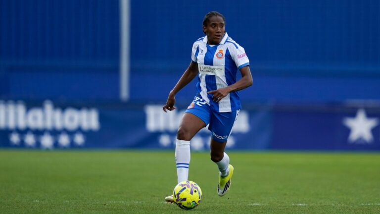 Daniela Caracas, titular en el Espanyol Femenino - Levante UD de la salvación