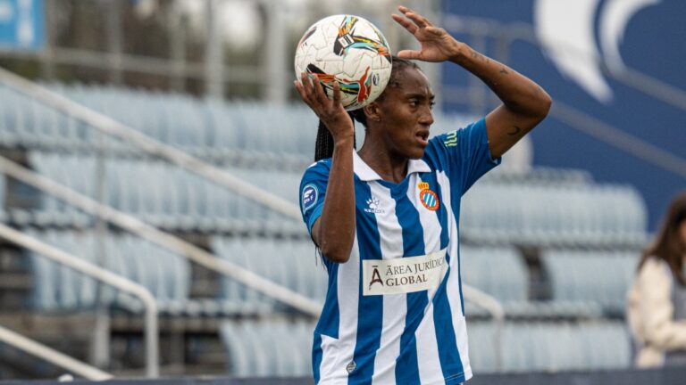 Daniela Caracas es baja con el Espanyol Femenino por una lesión en la rodilla