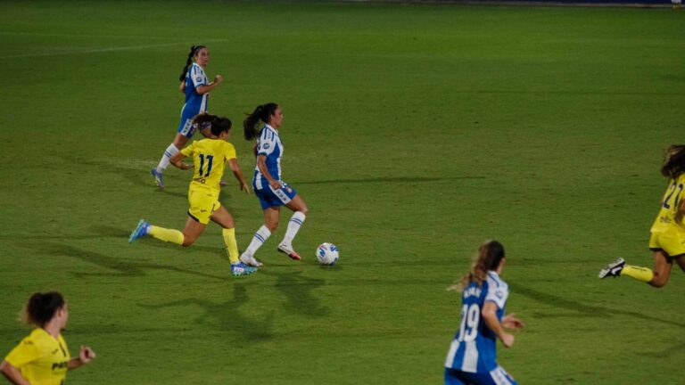Laura Martínez jugó sus primeros minutos con el Espanyol Femenino en el amistoso ante el Villarreal CF