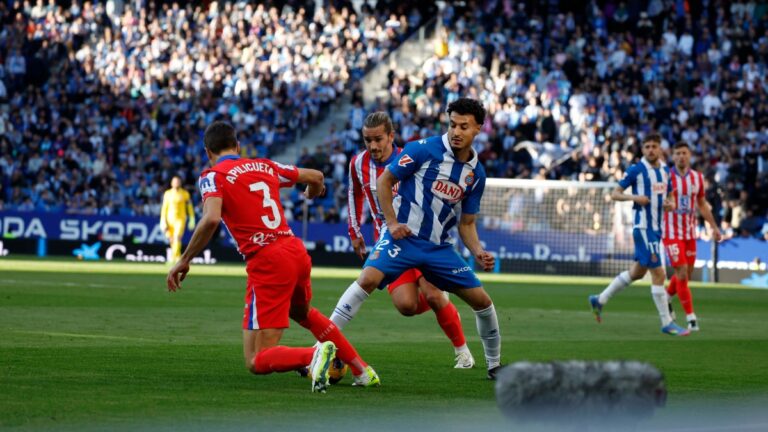 Omar El Hilali, en el Espanyol - Atlético de Madrid de la temporada pasada