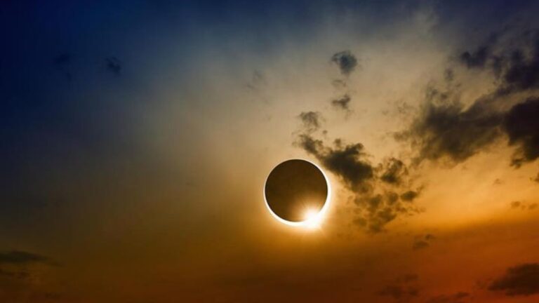 Imagen de un eclipse solar