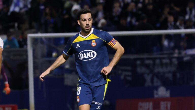 Edu Expósito, titular en el Atlético Baleares - Espanyol
