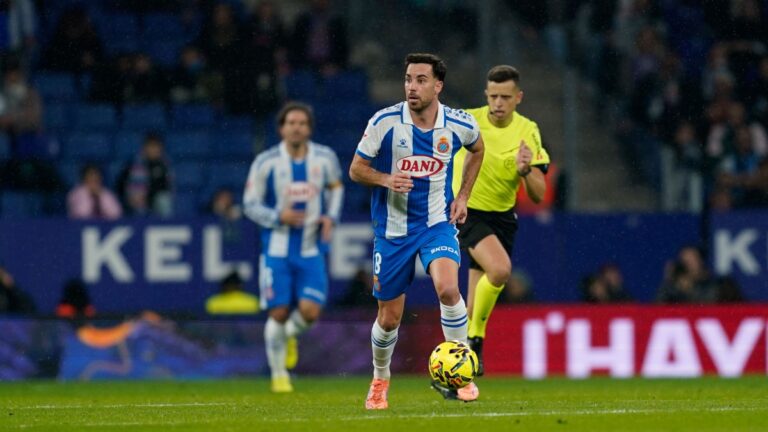 Edu Expósito, en el Espanyol - FC Barcelona