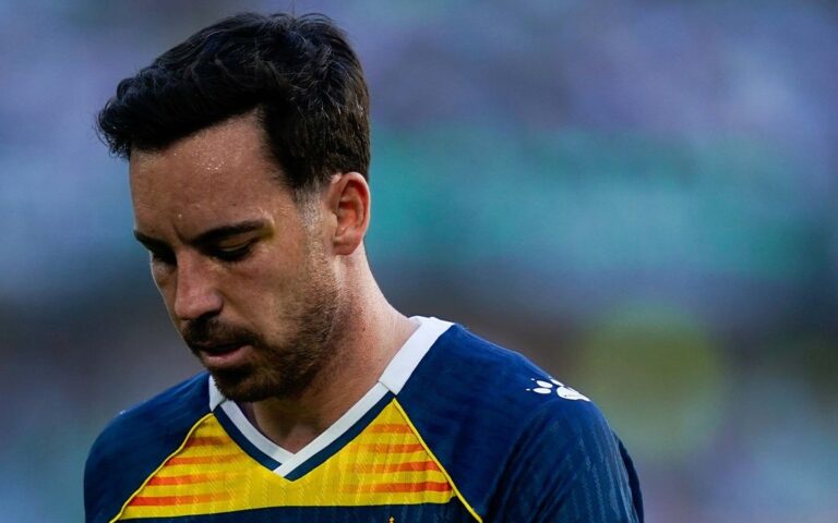 Edu Expósito, titular en La Cartuja