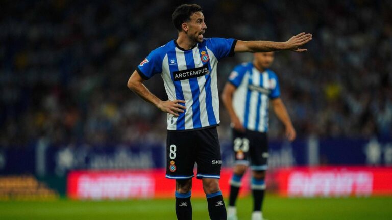Edu Expósito: «Siempre contra nosotros» Edu Expósito, en el Espanyol - Sevila FC