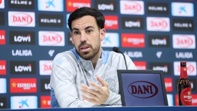 Edu Expósito, en la sala de prensa de la CE Dani Jarque