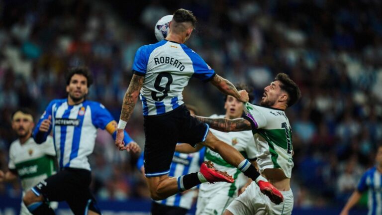 Roberto Fernández, en el Espanyol - Elche CF