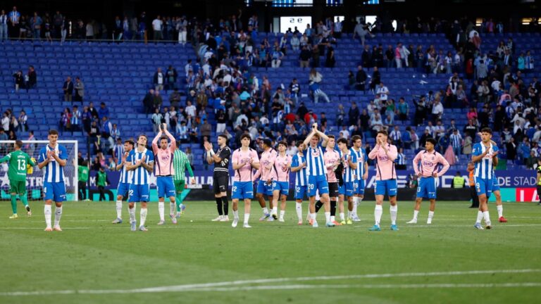 El Espanyol devuelve su cariño a la afición en el RCDE Stadium