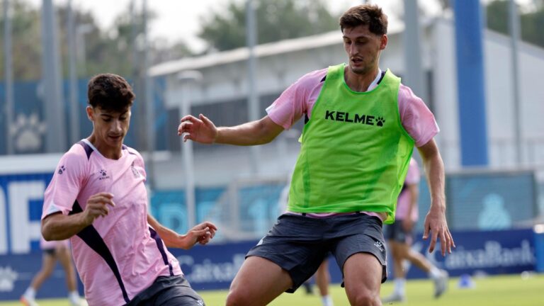 Marash Kumbulla, el jugador de campo con más altura (1'91 centímetros) de la primera plantilla del Espanyol