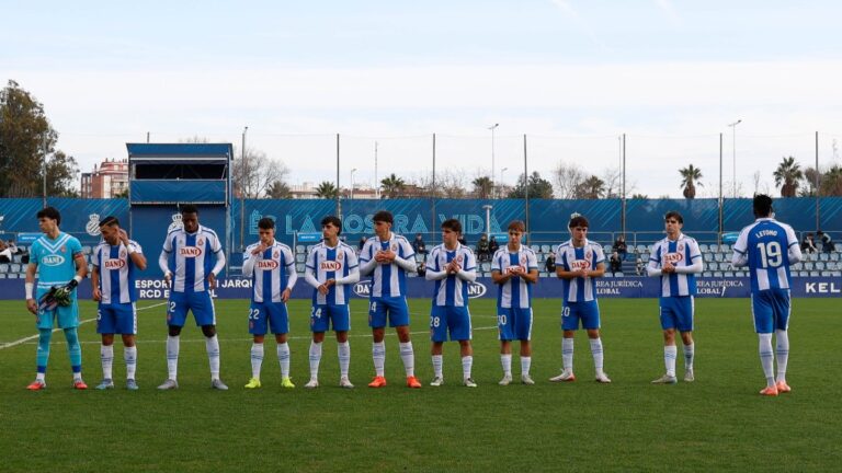 El Espanyol B, pendiente de votaciones para conocer a su grupo en 2ªRFEF El Espanyol B empató el último partido del año ante la UE Porreres