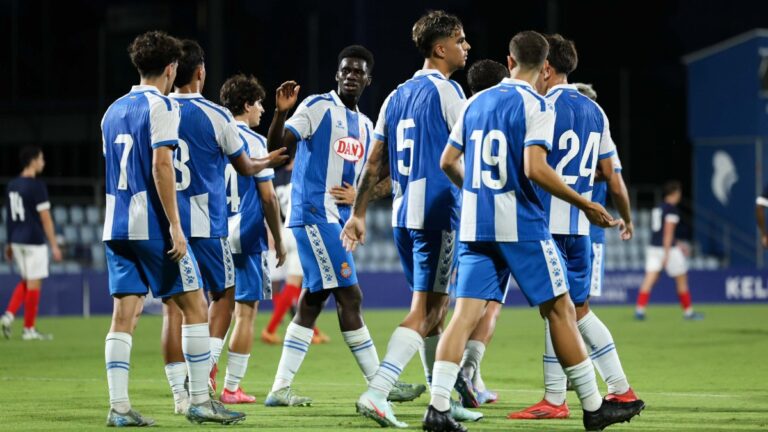 El Espanyol B suma la primera victoria de la pretemporada ante el CE Manresa en la CE Dani Jarque