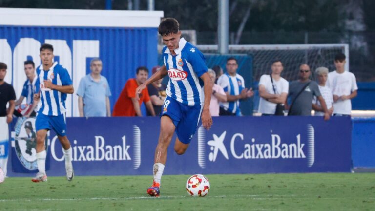 Rafa Bauza abrió el marcador con un golazo