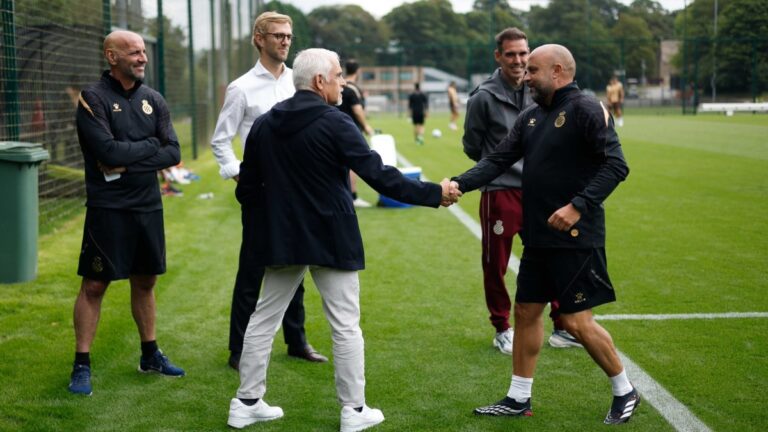 La Real Sociedad pilla al Espanyol en la clasificación histórica Manolo González y Alan Pace coinciden en la mini gira de Inglaterra del Espanyol